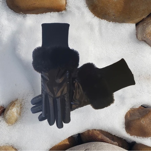 🖤FAUX-FUR🖤Feminine Soft Iridescent Black Stella Puffer Gloves - Picture 11 of 12